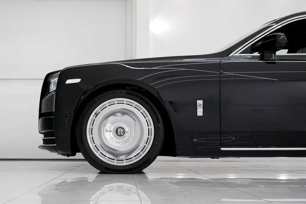 2026 ROLLS ROYCE PHANTOM EWB / GCC / STARLIGHT /  DEALER WARRANTY - Image 6