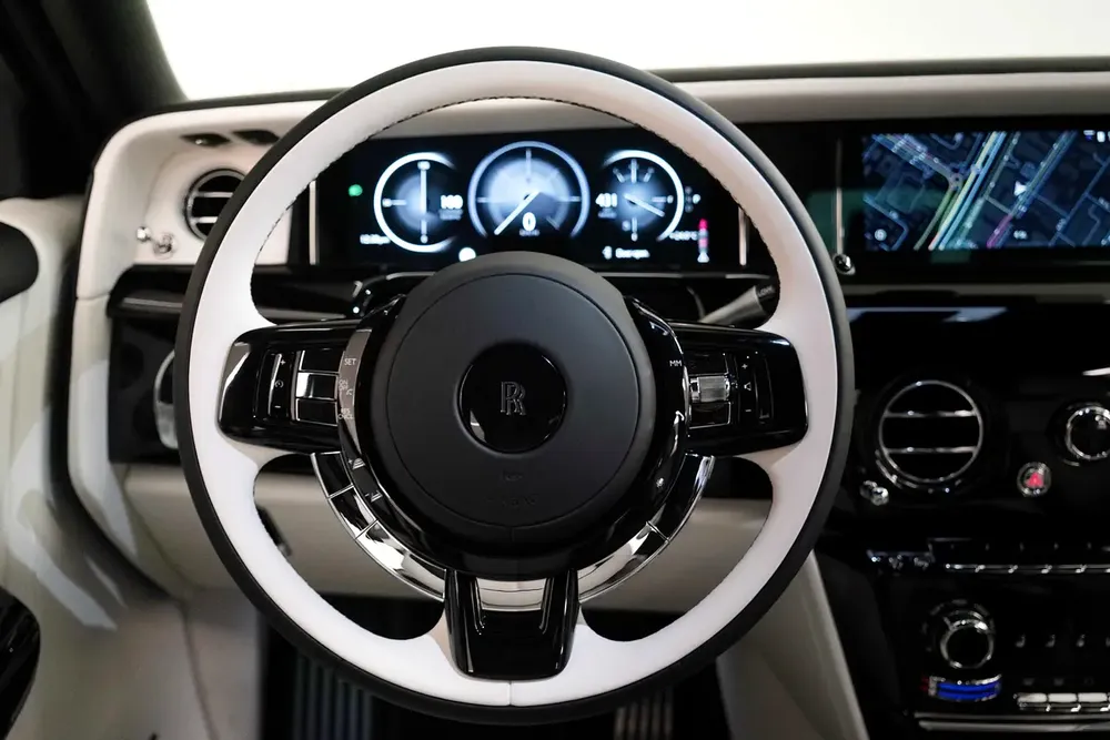 2026 ROLLS ROYCE PHANTOM EWB / GCC / STARLIGHT /  DEALER WARRANTY - Image 9