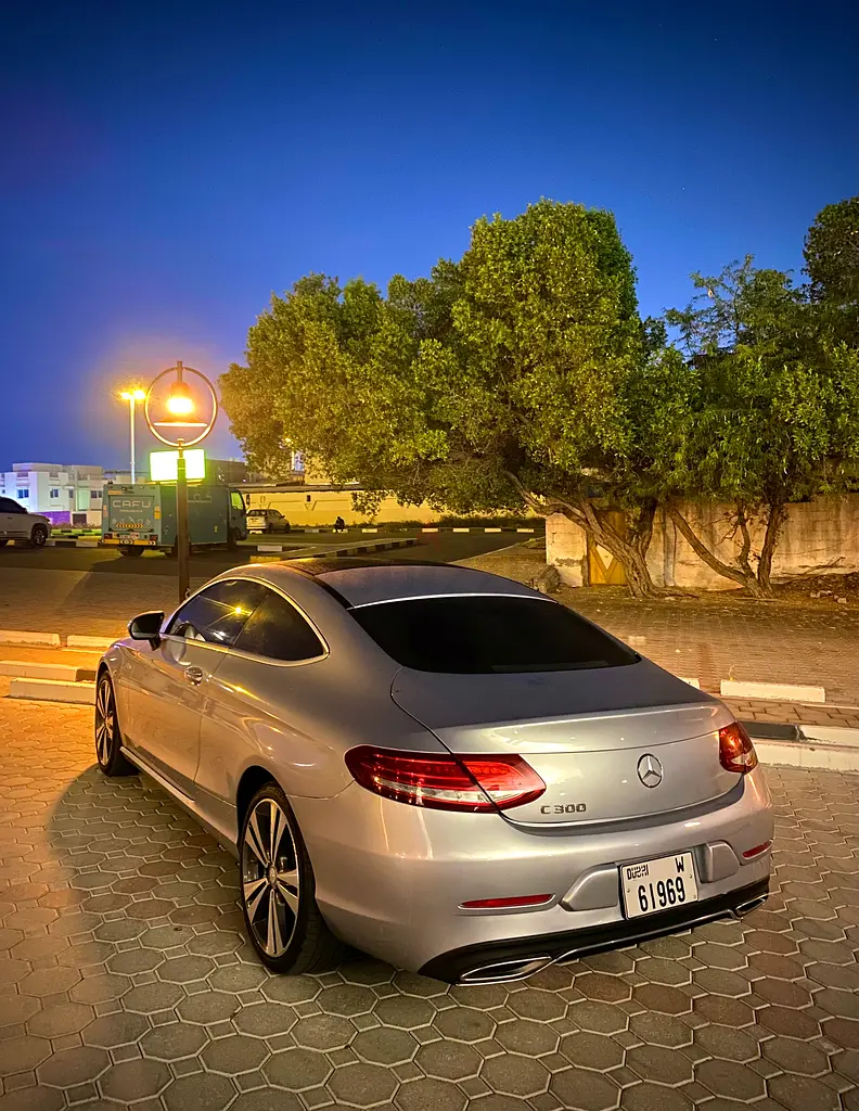 Mercedes C300 Coupe | Clean  Low Km | Ivory Interior - Image 4