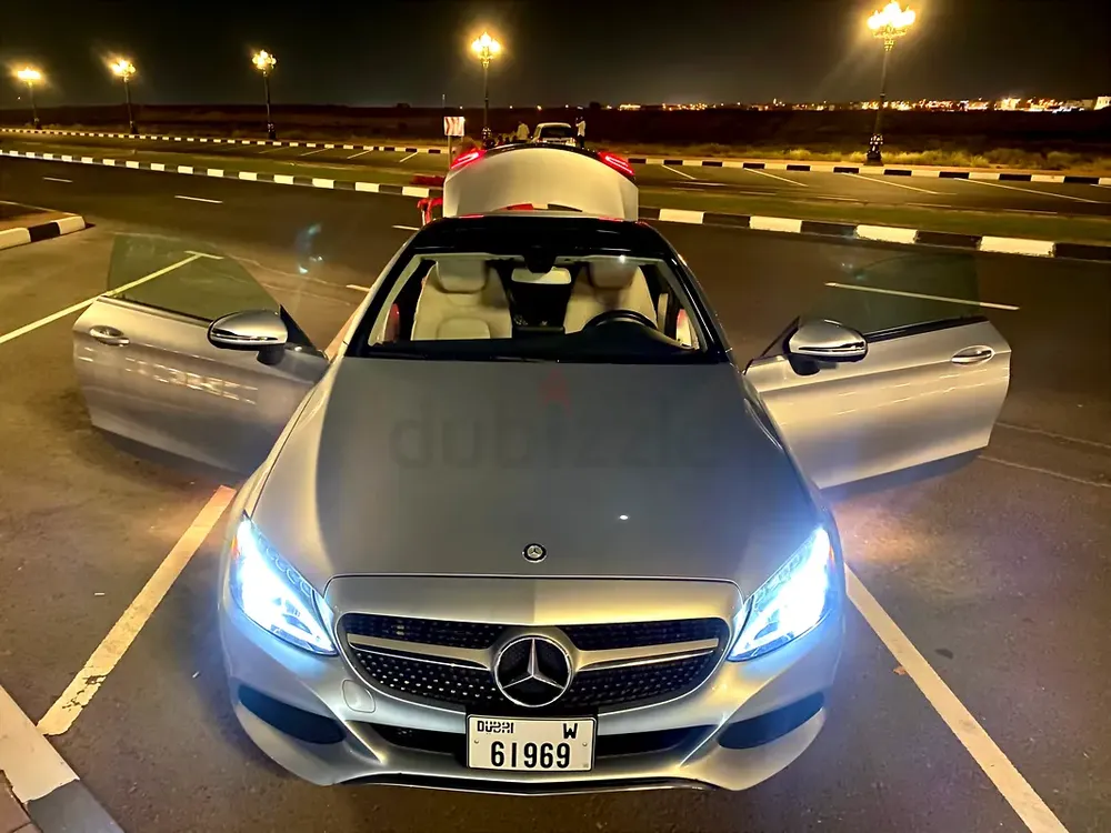 Mercedes C300 Coupe | Clean  Low Km | Ivory Interior - Image 8