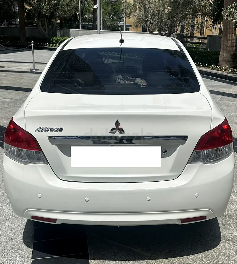 Mitsubishi Attrage GLX 2020 GCC Specs - Image 4