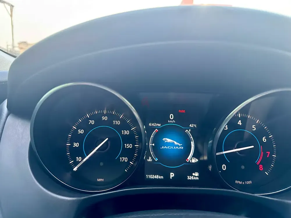 Jaguar XE Prestige 2017 | Canadian Specs | Well Maintained - Image 6