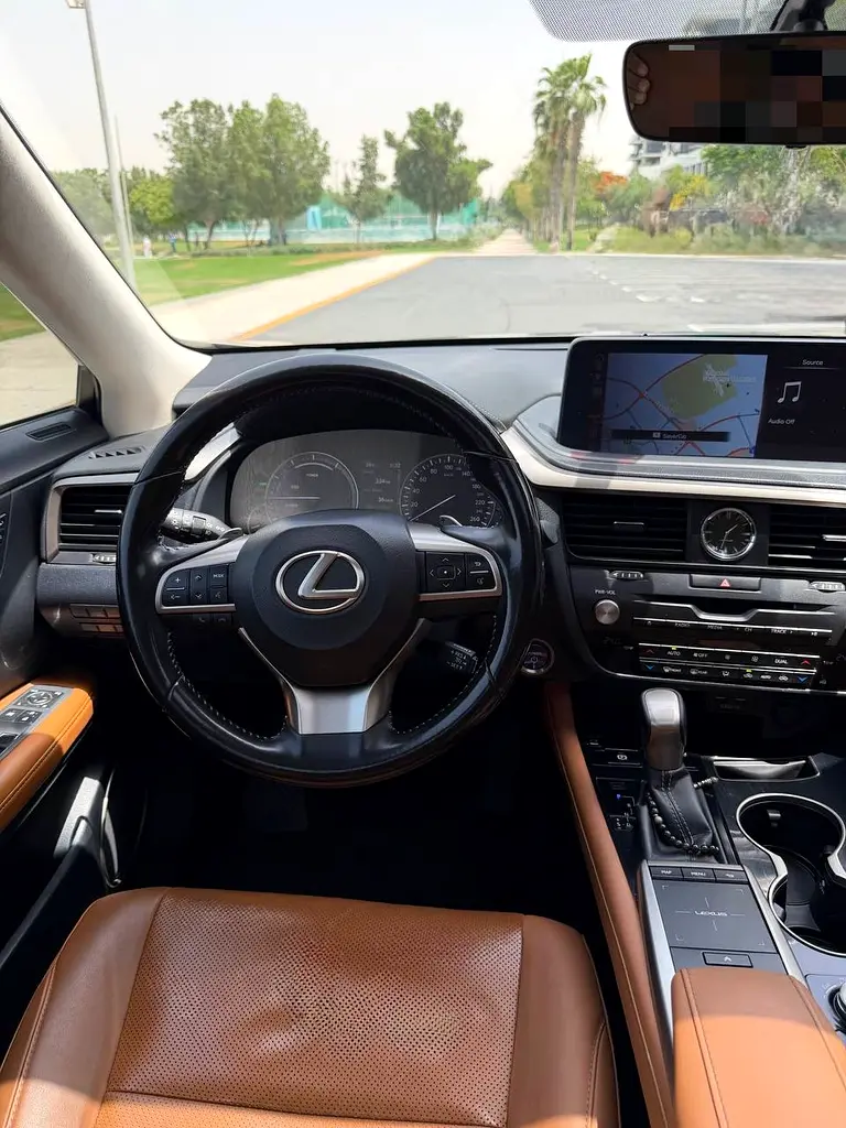 Lexus RX 450h 2022 GCC Specs - Hybrid Performance & Luxury - Image 14