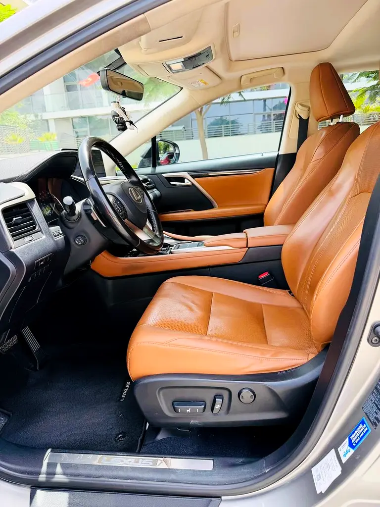 Lexus RX 450h 2022 GCC Specs - Hybrid Performance & Luxury - Image 4