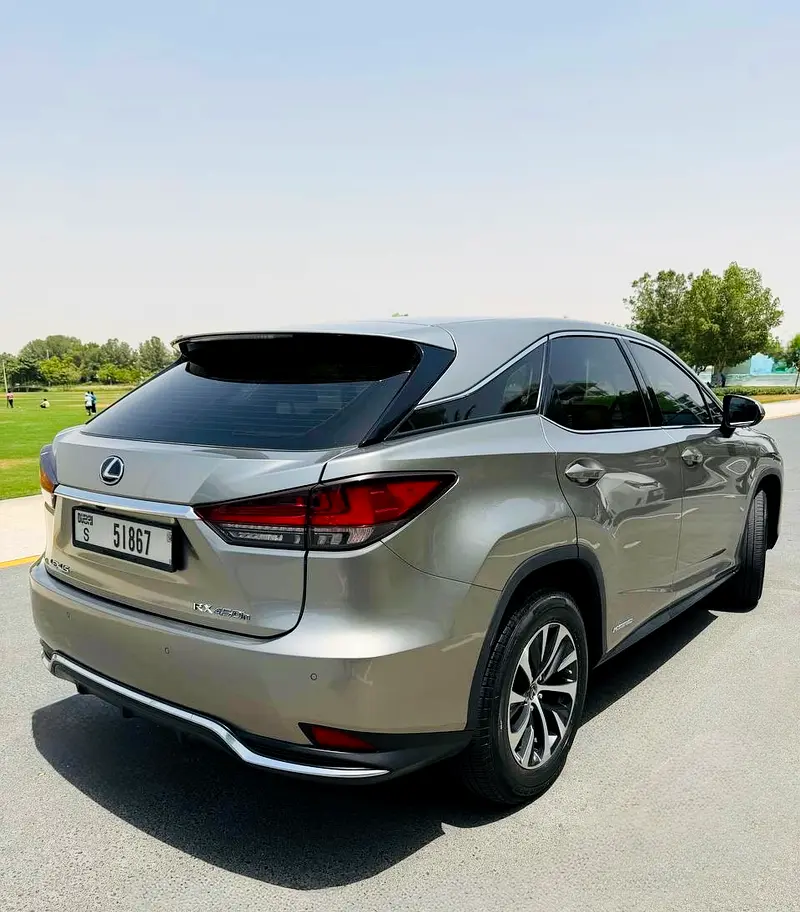Lexus RX 450h 2022 GCC Specs - Hybrid Performance & Luxury - Image 5