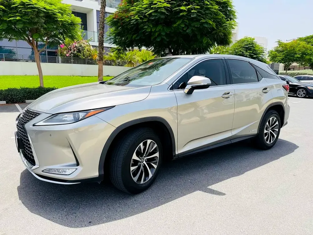 Lexus RX 450h 2022 GCC Specs - Hybrid Performance & Luxury - Image 8