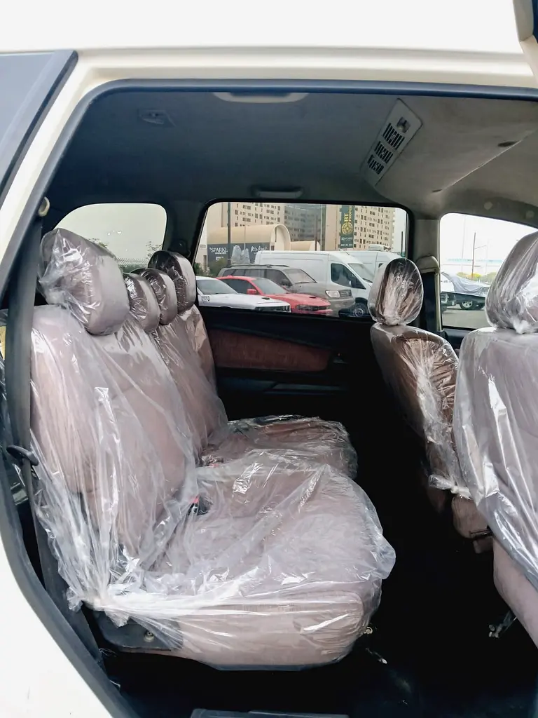 Toyota Avanza 2017 GCC Excellent condition - Image 7