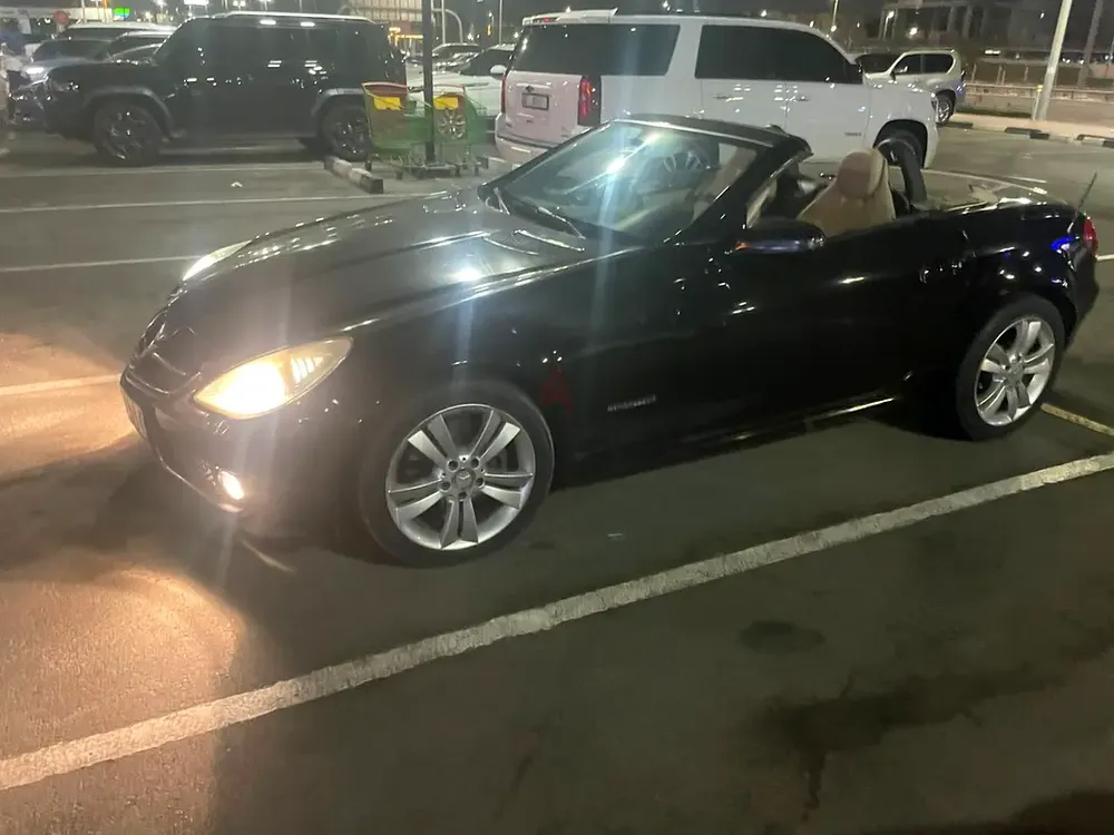 Mercedes-Benz SLK 200 2011 | GCC Specs | Pristine Condition - Image 10