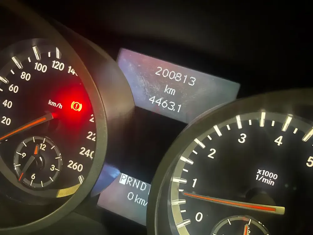 Mercedes-Benz SLK 200 2011 | GCC Specs | Pristine Condition - Image 4