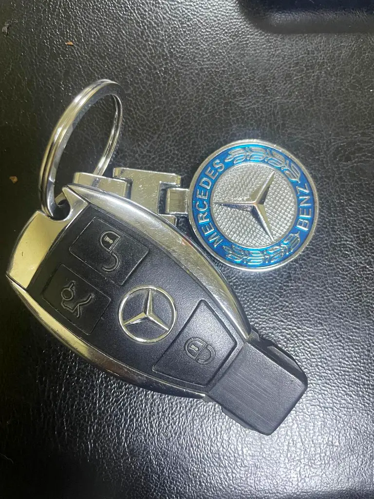 Mercedes-Benz SLK 200 2011 | GCC Specs | Pristine Condition - Image 6