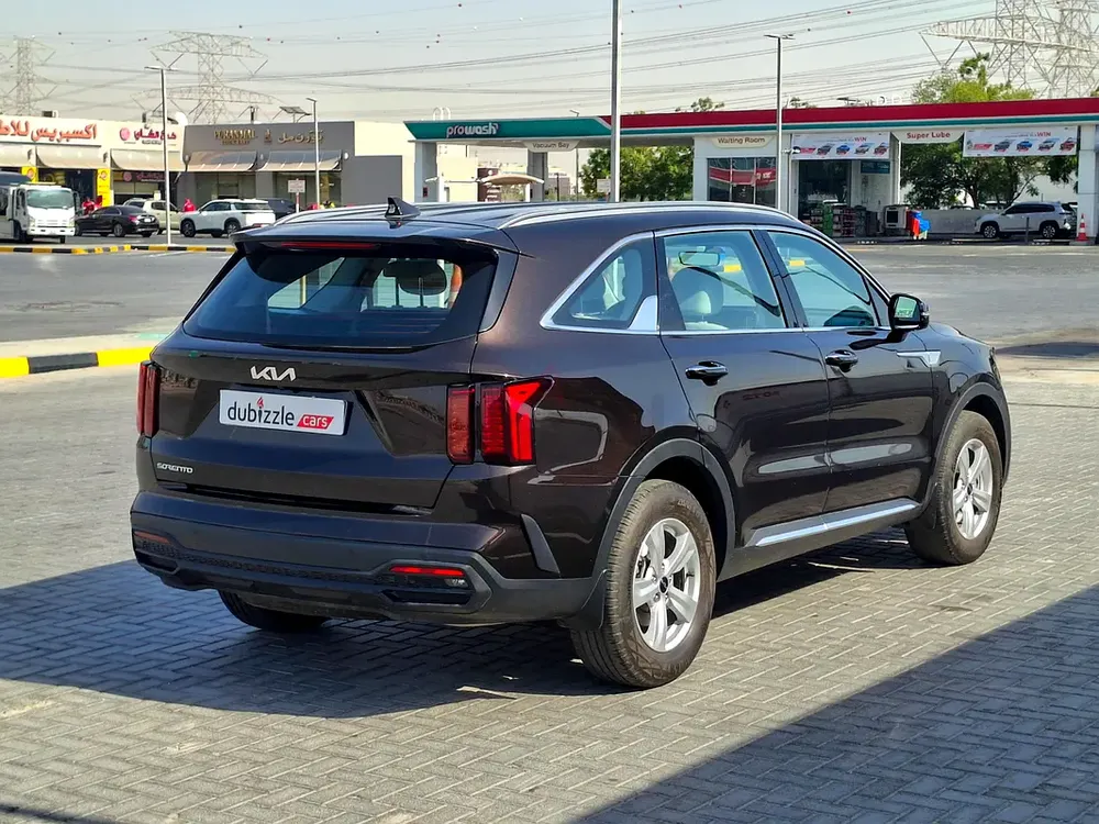 AED 1292/month | 2023 Kia Sorento  | GCC Specs | Ref#472555 - Image 6