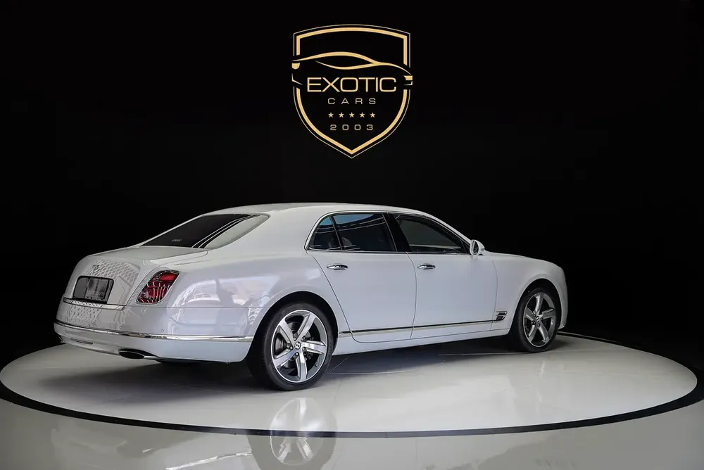 MULSANNE SPEED | SUNROOF | DIAMOND STITCHES INTERIOR | WARRANTY AVAILABLE - Image 4