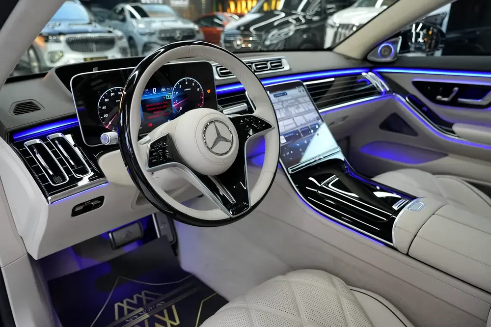 Mercedes-Maybach S580 2026, GCC Specs, Brand New - Image 9