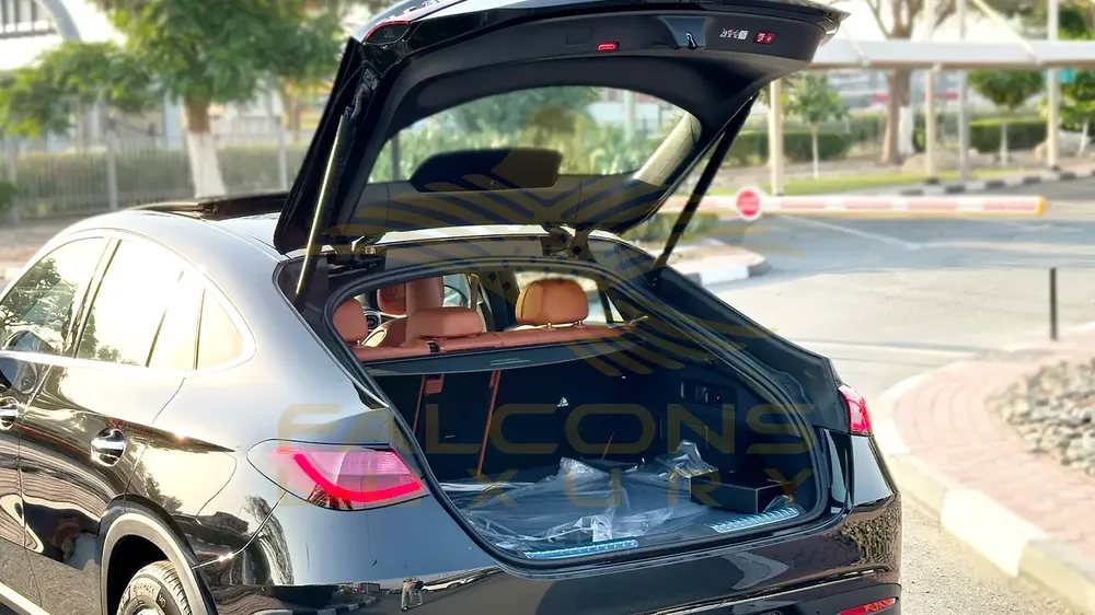 2026 Mercedes-Benz GLC Coupe GLC 300 AMG 4MATIC - Korean Specs - Image 9