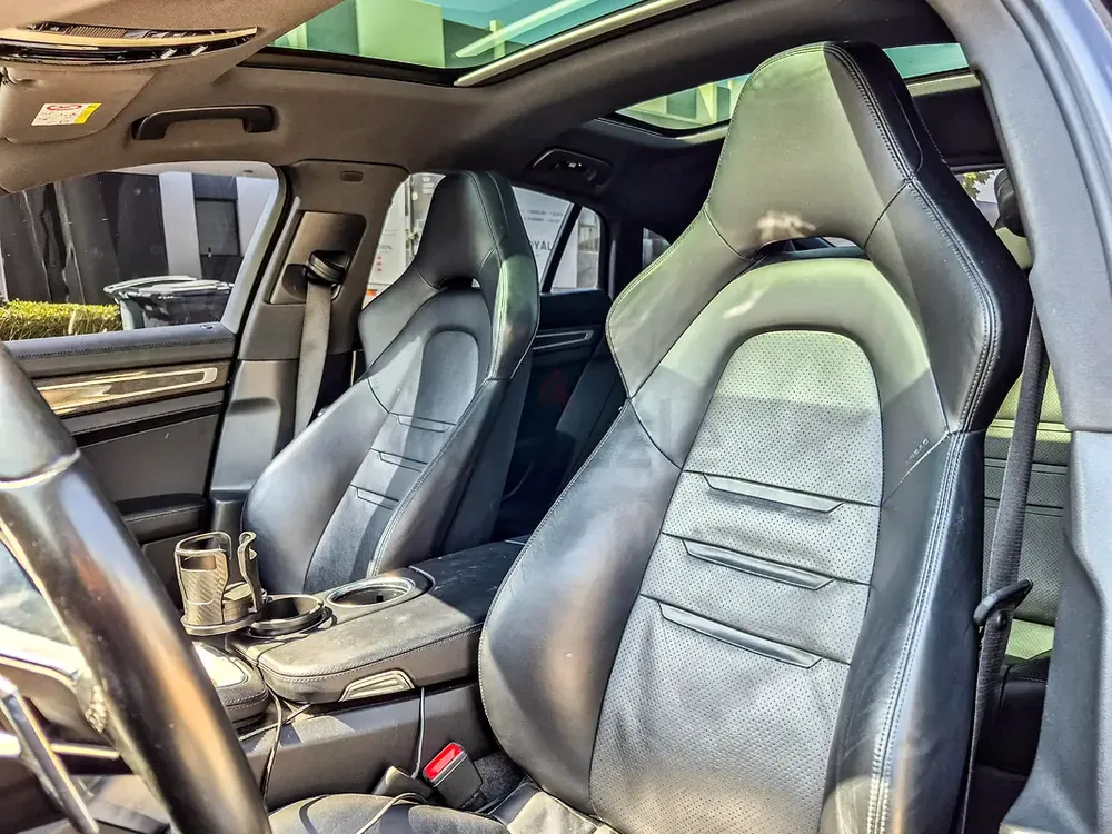 AED 4094/month | 2017 Porsche Panamera  | GCC Specs | Ref#473241 - Image 12