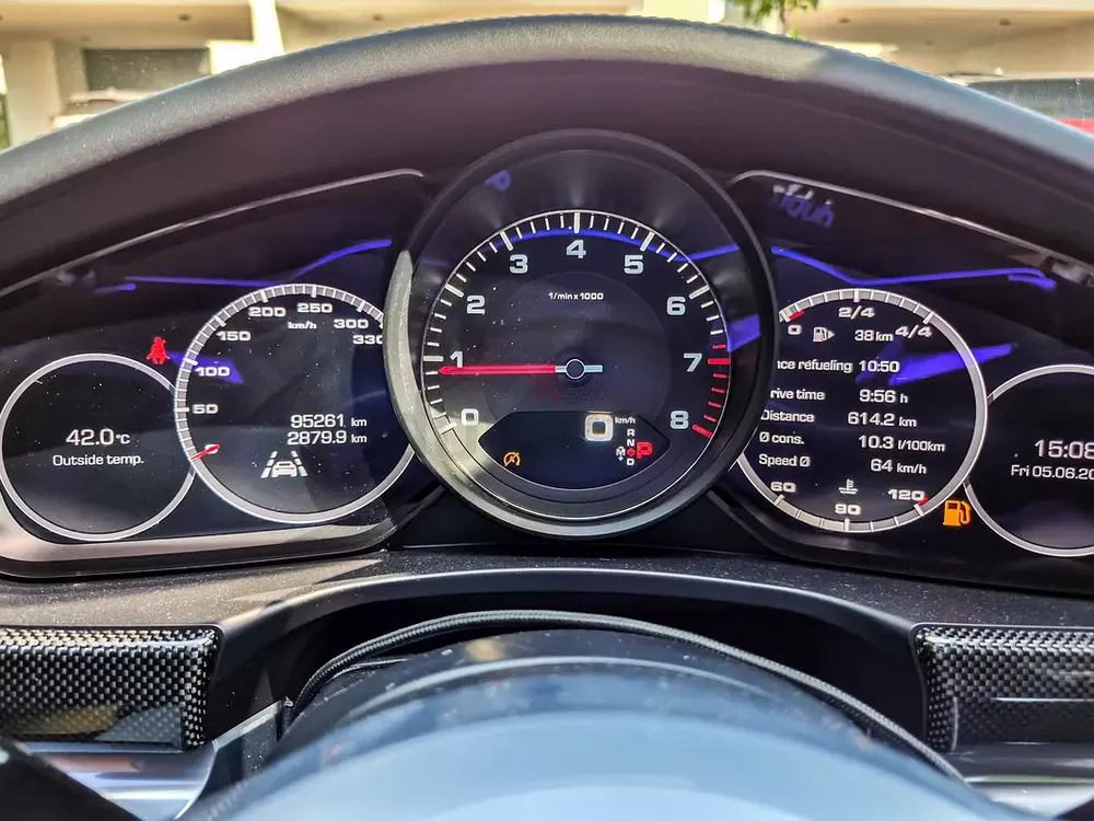 AED 4094/month | 2017 Porsche Panamera  | GCC Specs | Ref#473241 - Image 19