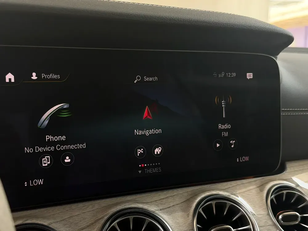 Mercedes E450 AMG cuope 2022 - Image 11