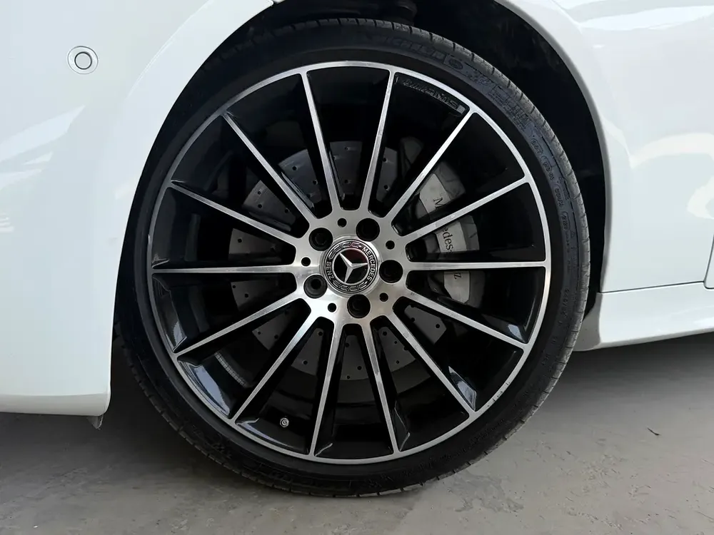 Mercedes E450 AMG cuope 2022 - Image 12