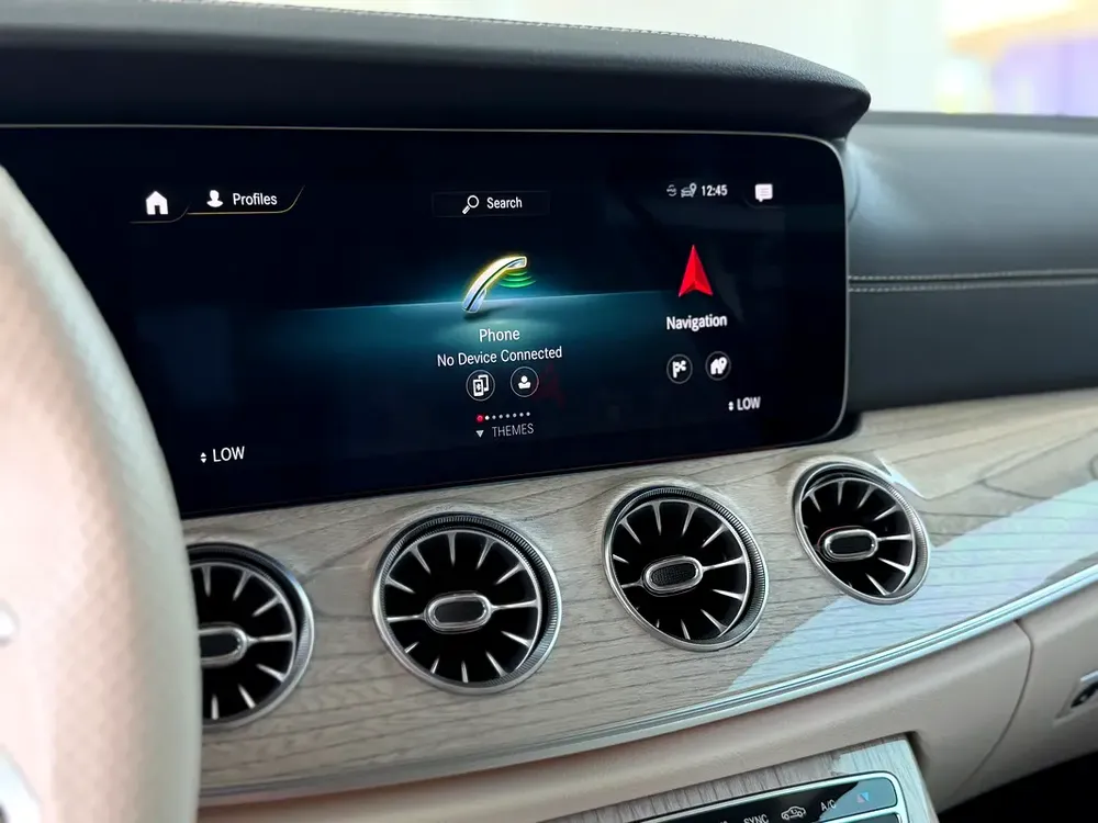 Mercedes E450 AMG cuope 2022 - Image 6
