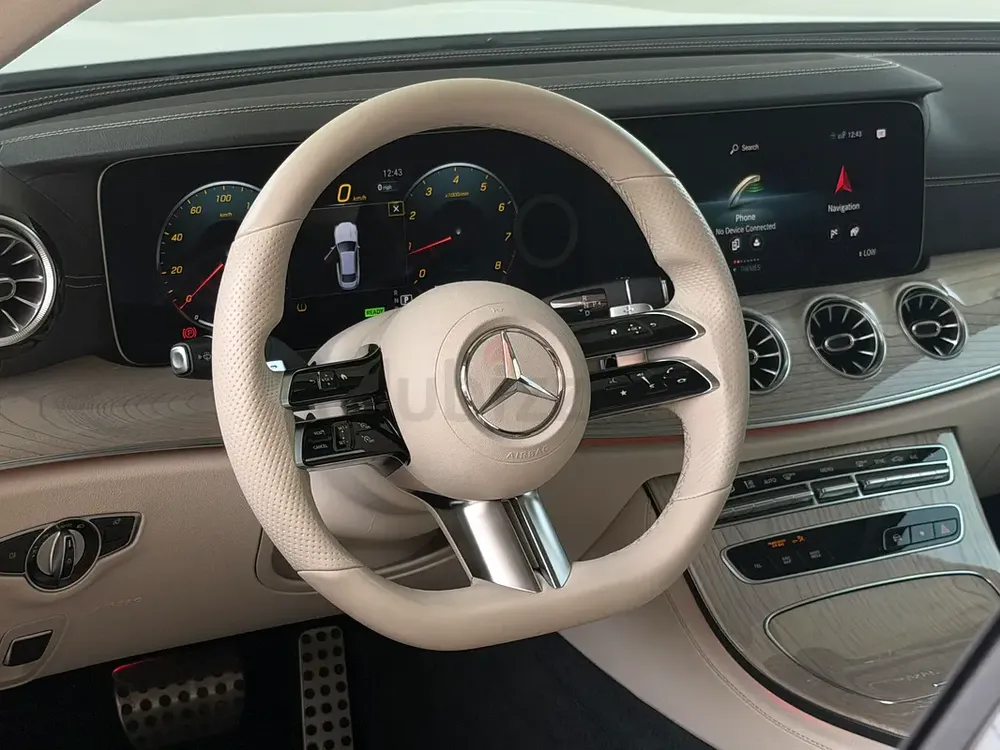 Mercedes E450 AMG cuope 2022 - Image 7