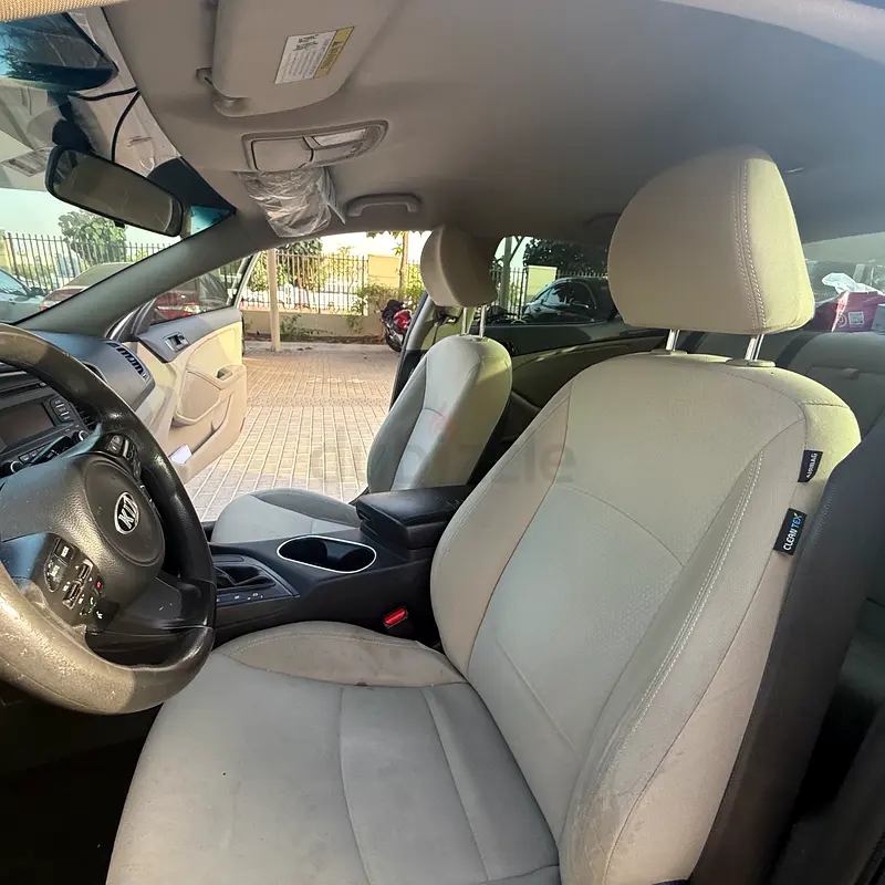 2015 Kia Optima Base | Clean Interior | American Specs - Image 11