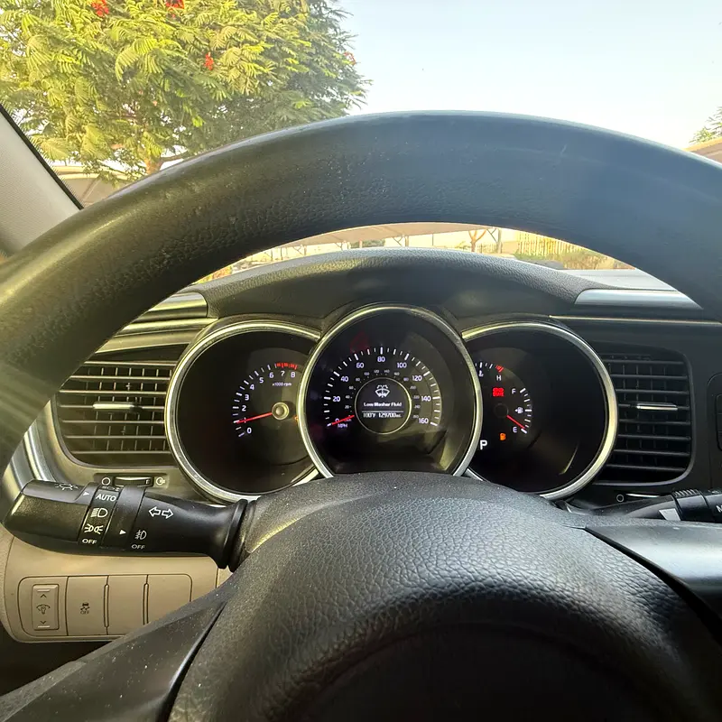 2015 Kia Optima Base | Clean Interior | American Specs - Image 13