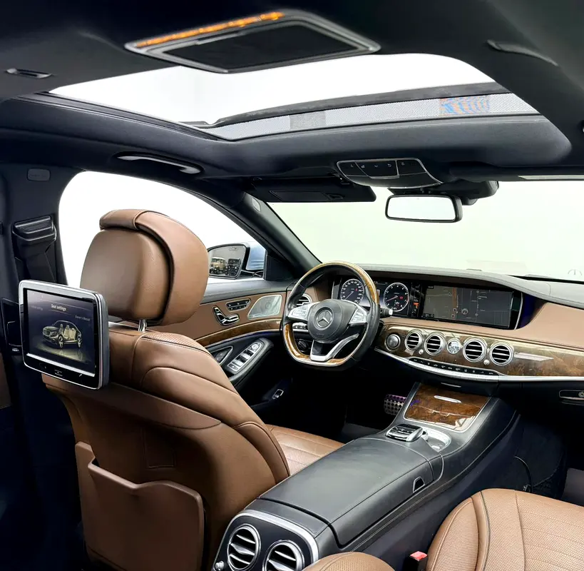 2016 Mercedes Benz S500, Head-Up Display, Burmester Premium Sound System, Excellent Condition, GCC - Image 12