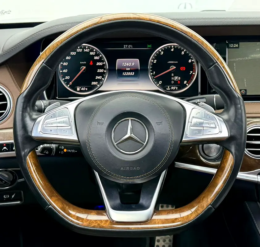 2016 Mercedes Benz S500, Head-Up Display, Burmester Premium Sound System, Excellent Condition, GCC - Image 15
