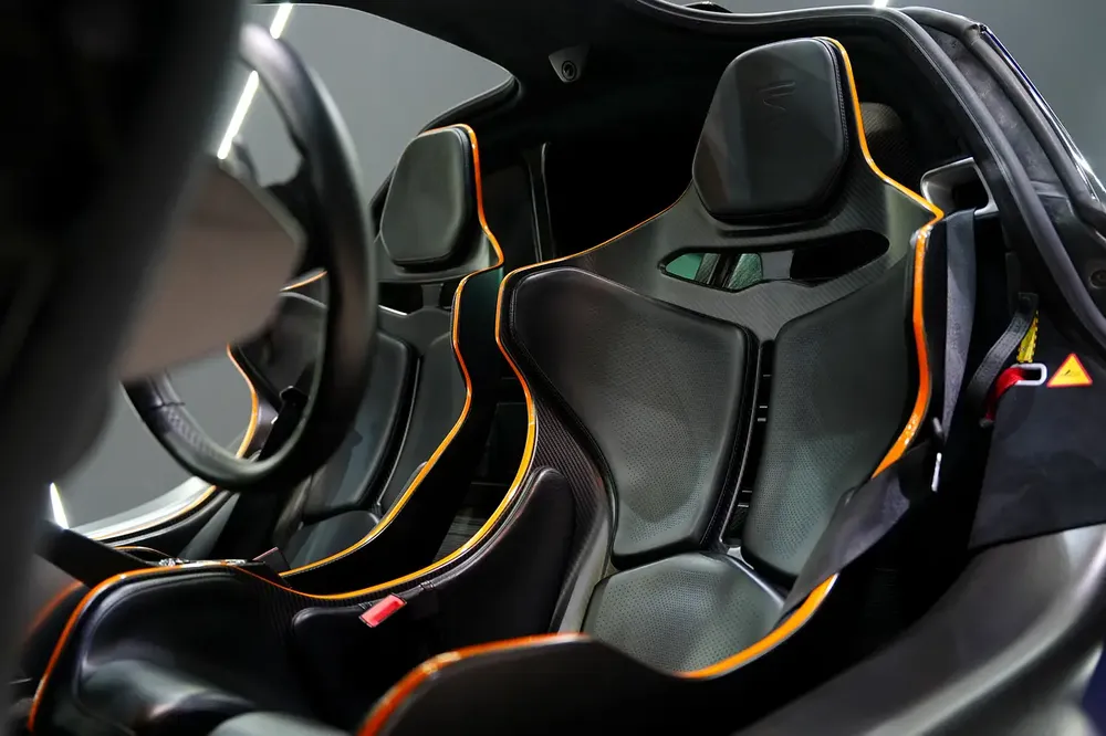 2019 McLaren Senna, 1 of 500, Full Carbon Package, GCC Specs!! - Image 5