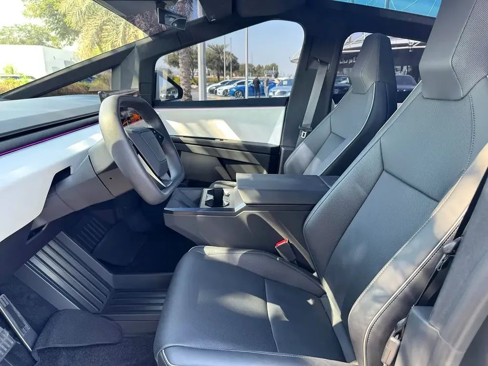 **2024**AMERICAN SPEC LESS KM ONLY 400KM - Image 4
