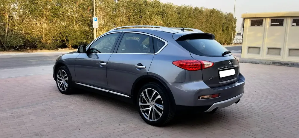 2017 GCC INFINITI QX50 LUXURY - Image 7