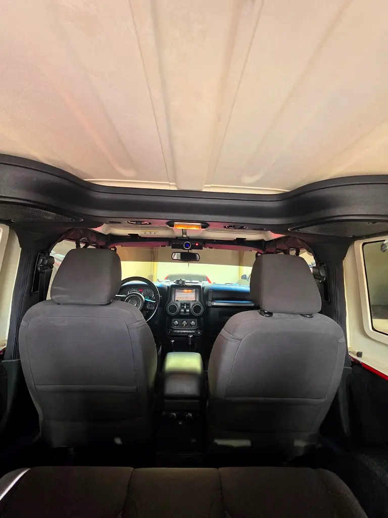 2017 jeep wrangler GCC - Image 5
