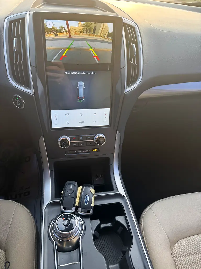 Ford Edge 2022 GCC FSH UNDER WARRANTY - Image 13