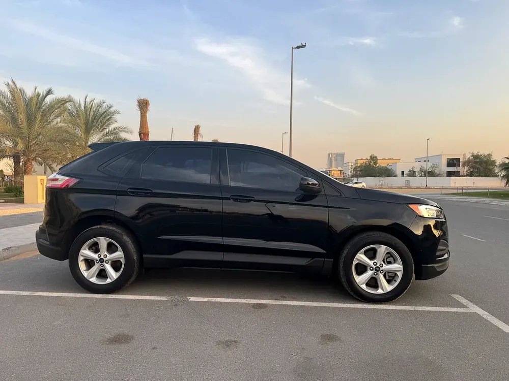 Ford Edge 2022 GCC FSH UNDER WARRANTY - Image 5