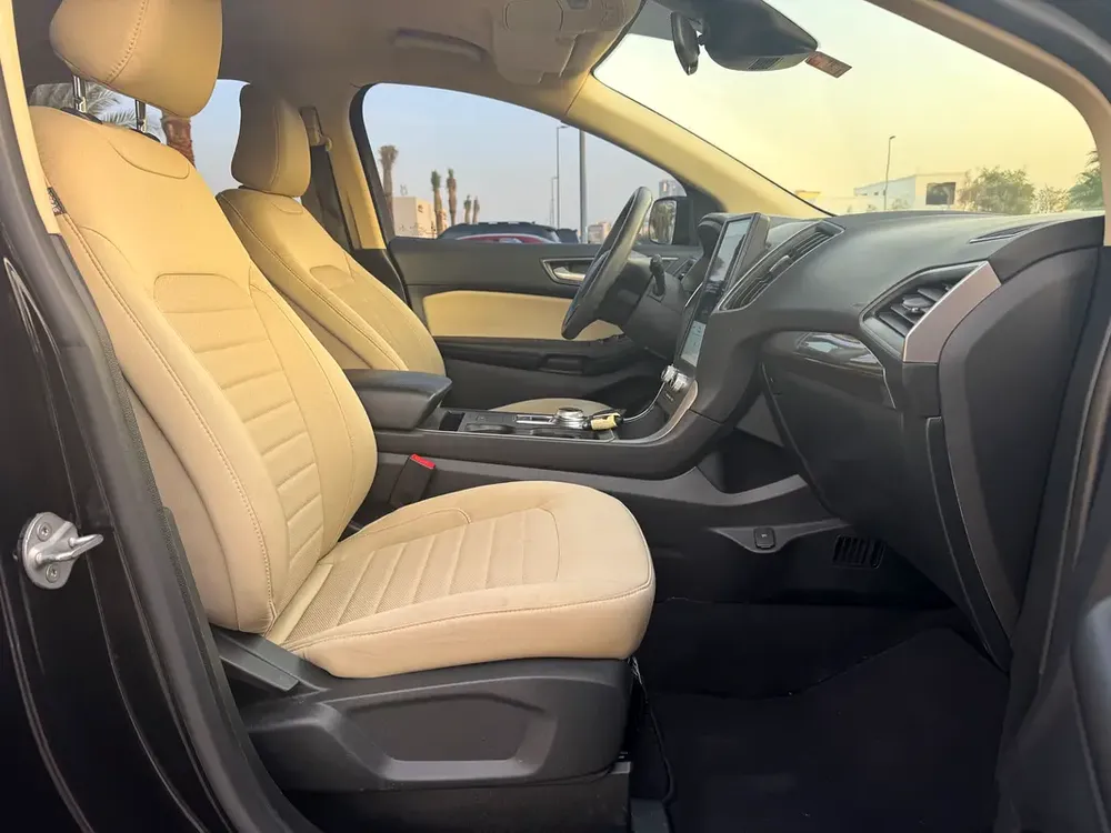 Ford Edge 2022 GCC FSH UNDER WARRANTY - Image 7