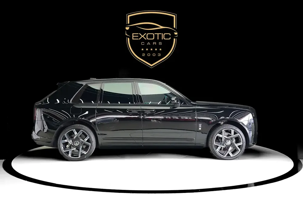 CULLINAN BLACK BADGE | 2 YEARS WARRANTY + SERVICE | REAR ENTERTAINMENT | STARLIGHT | BESPOKE AUDIO - Image 4