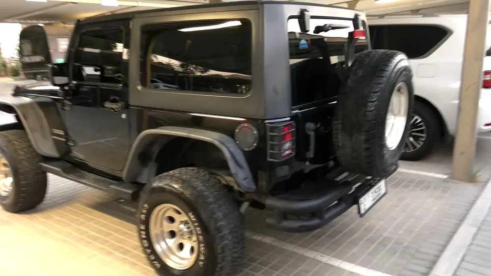 Jeep wrangler it’s very neat and clean car - Image 4