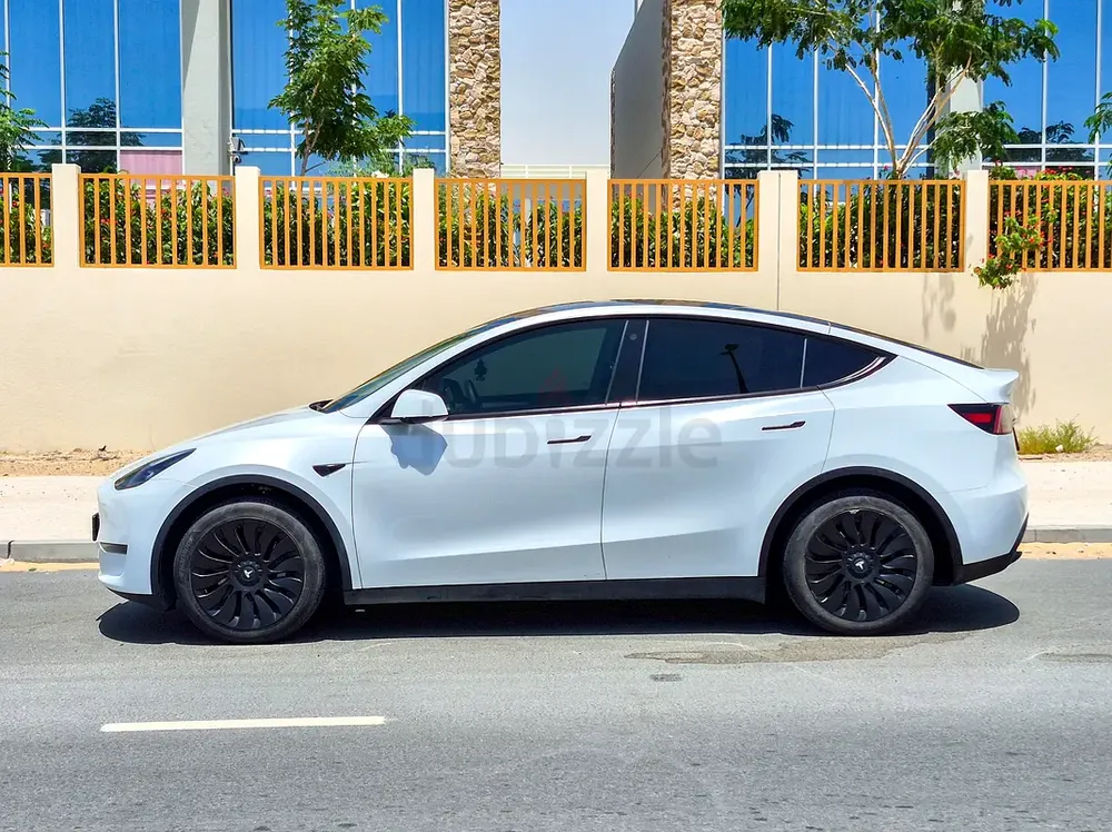 AED 1824/month | 2023 Tesla Model Y  | GCC Specs | Ref#465419 - Image 5