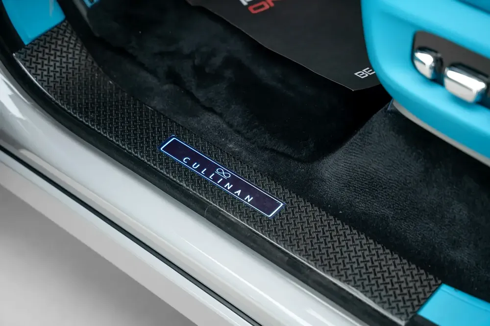 2025 ROLLS ROYCE CULLINAN BLACK BADGE WITH WARRANTY AND SERVICE CONTRACT - Image 13