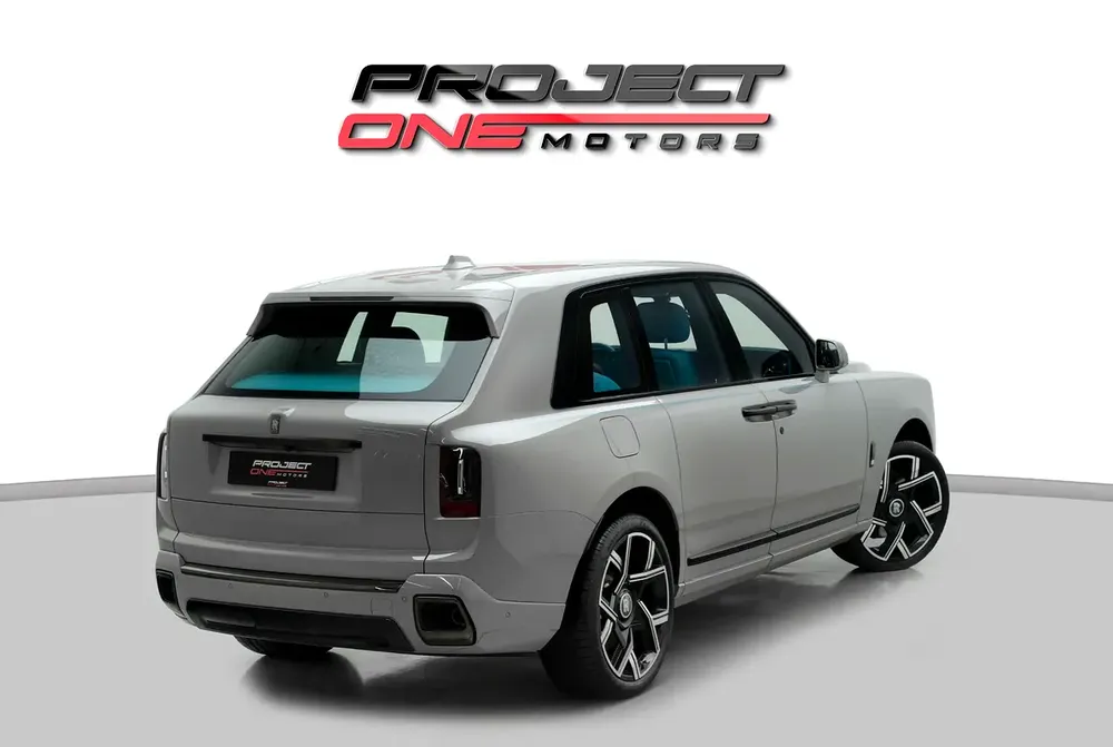 2025 ROLLS ROYCE CULLINAN BLACK BADGE WITH WARRANTY AND SERVICE CONTRACT - Image 4