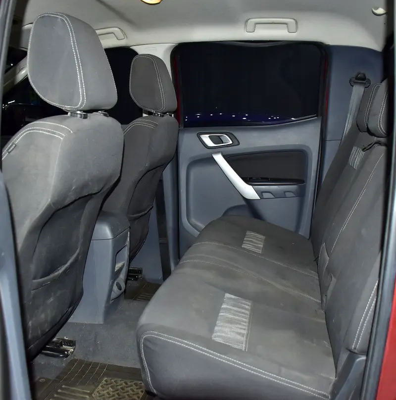 " AS IT IS " Ford Ranger XLT 4WD - 4x4 ( 2014 Model ) in Red Color GCC Specs - Image 12