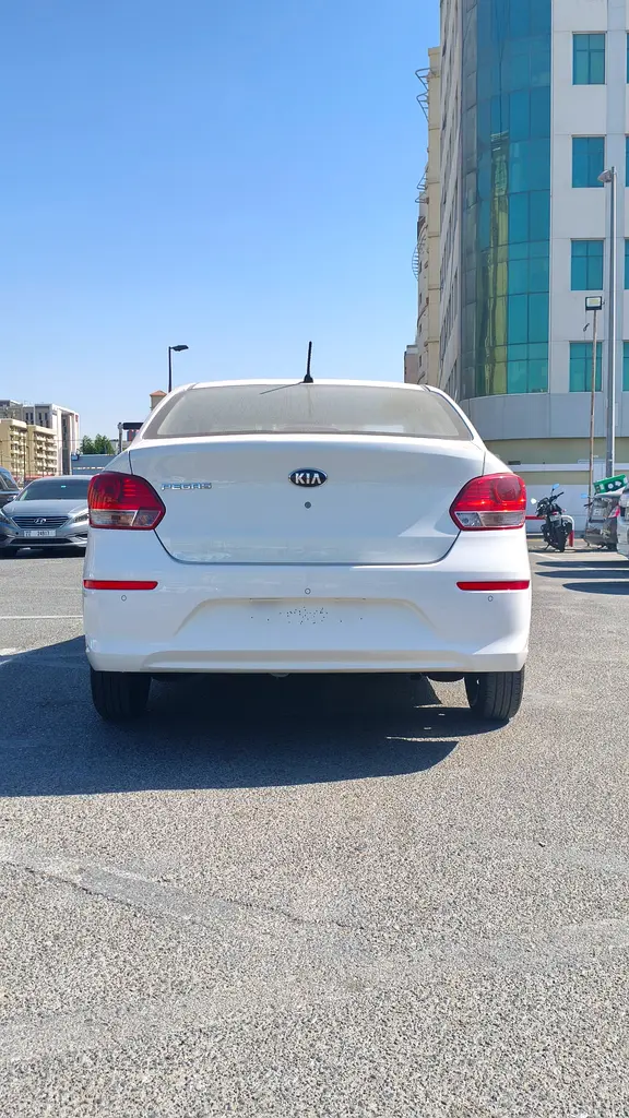 Kia Pegas EX 2020 GCC Specs - Reliable & Fuel Efficient - Image 5