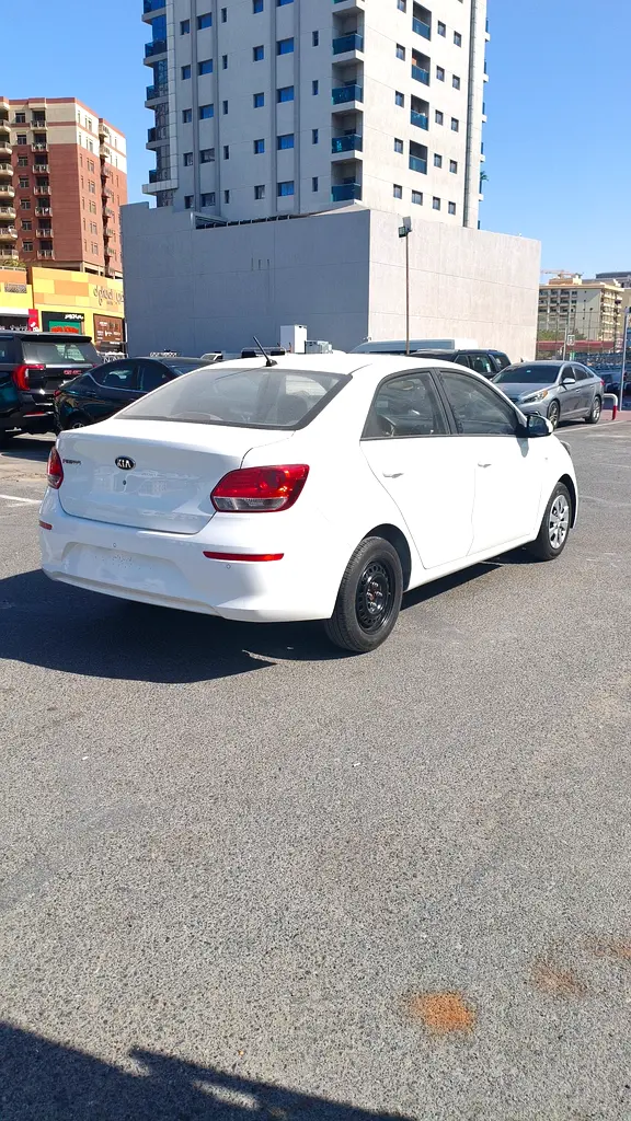 Kia Pegas EX 2020 GCC Specs - Reliable & Fuel Efficient - Image 6