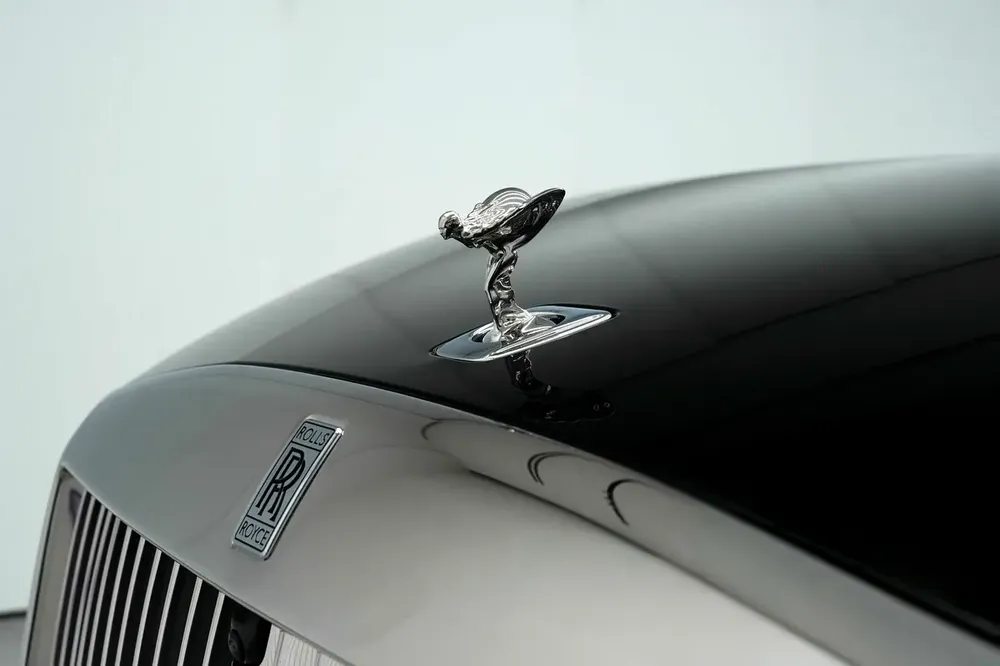 Rolls-Royce Spectre | Certified Pre-Owned | Warranty & Service - Image 15