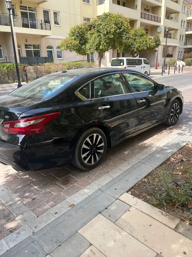 Nissan Altima 2018 - Image 4