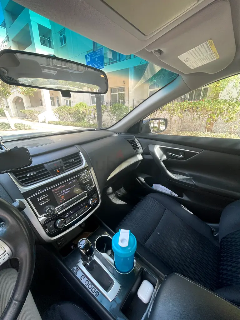 Nissan Altima 2018 - Image 9