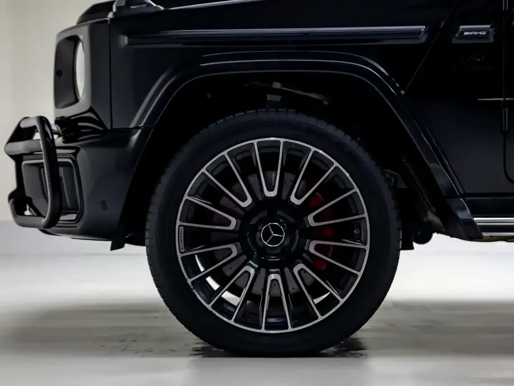 2025 | Mercedes Benz | G 63 AMG | Korean Spec - Brand New - Image 20