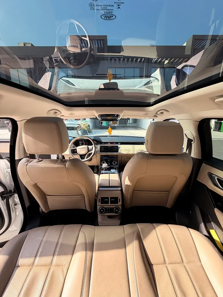 Land Rover • Range Rover Velar • R-Dynamic Warranty and service included - Image 11