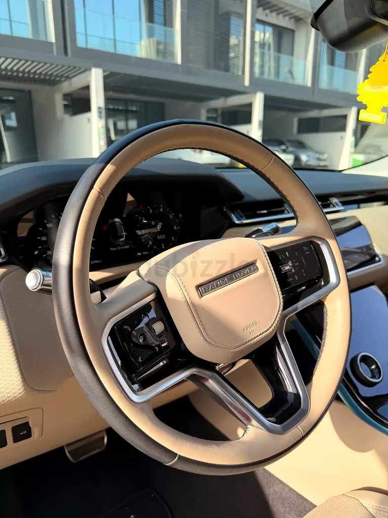 Land Rover • Range Rover Velar • R-Dynamic Warranty and service included - Image 12