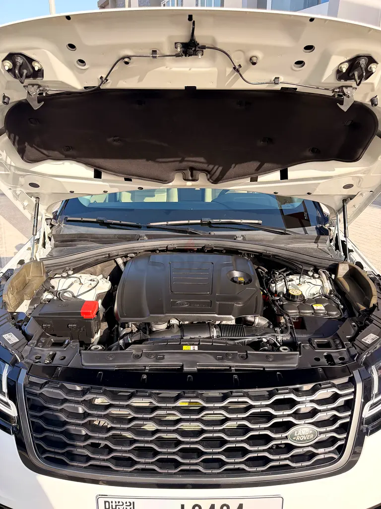 Land Rover • Range Rover Velar • R-Dynamic Warranty and service included - Image 13